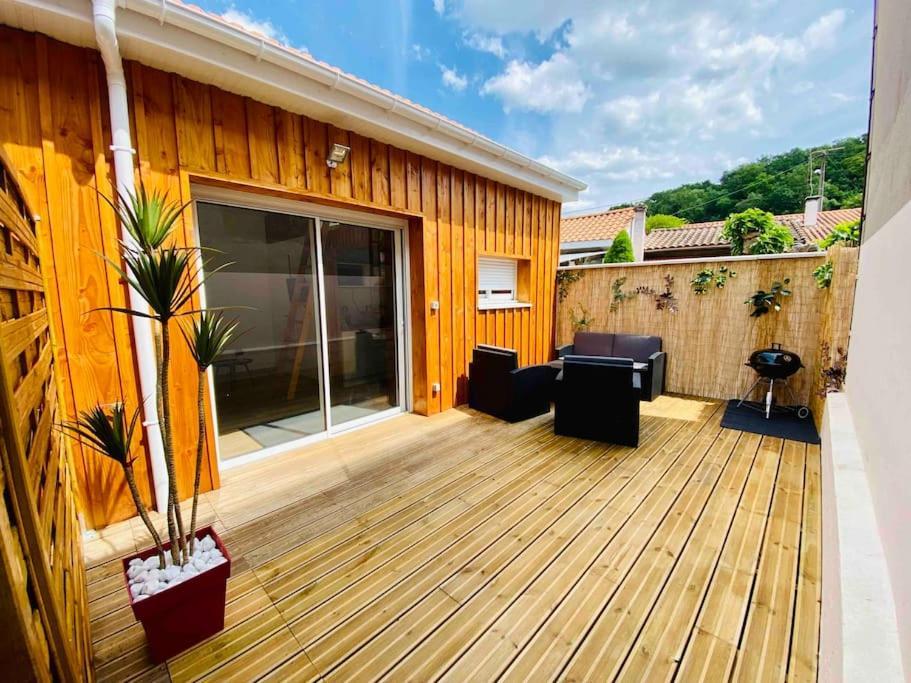 Chalet Cosy Secteur Calme Tram A 120 M Gare Aeroport Cenon Exterior foto